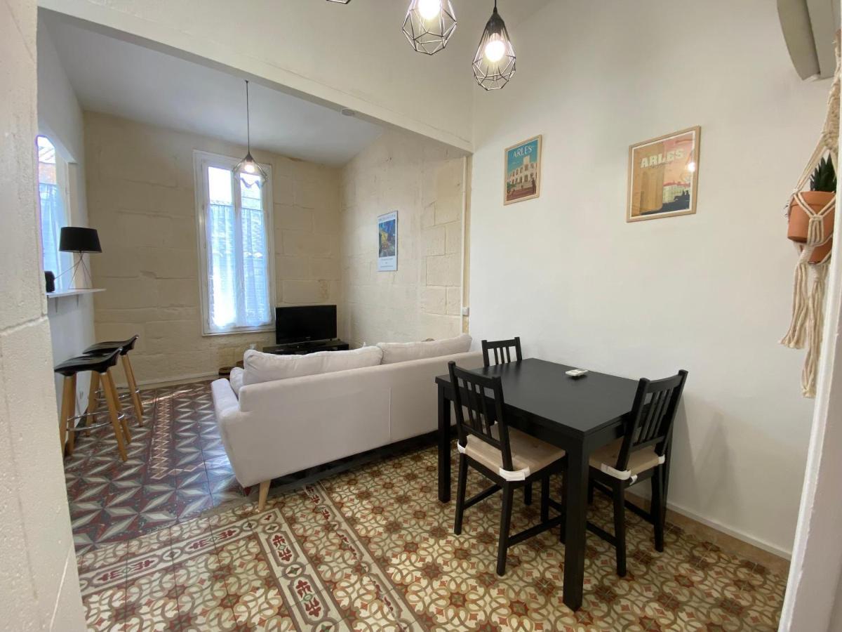 Apartmán Le 23 - 2Eme Etage Arles Exteriér fotografie